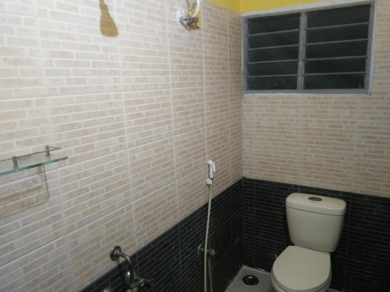 Royale Achaya Bed & Breakfast Chennai Exterior foto